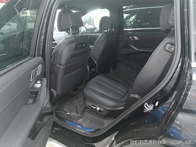 平行進(jìn)口19寶馬X7加規(guī)版 3.0T現(xiàn)車熱賣優(yōu)惠起航
