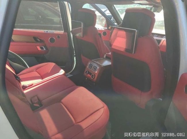 2019款路虎攬勝柴油創(chuàng)世加長版 3.0T現(xiàn)車優(yōu)惠巨獻