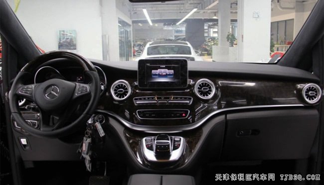 2019款奔馳V250中東版 18輪/沙發(fā)床/航空座椅現(xiàn)車64萬