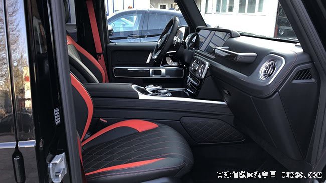 2019款奔馳G63歐規(guī)版 雙拼內(nèi)飾/22AMG輪/環(huán)影現(xiàn)車305萬
