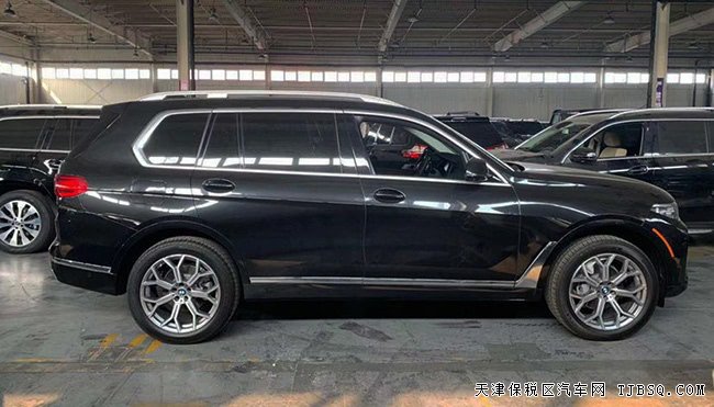 19款寶馬X7美規(guī)版 M運(yùn)動(dòng)包/豪華包/停輔包現(xiàn)車92萬盡享