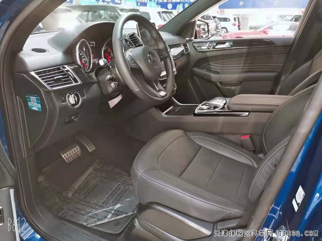 2019款奔馳GLE43AMG加規(guī)版 3.0T運(yùn)動(dòng)SUV現(xiàn)車(chē)熱銷