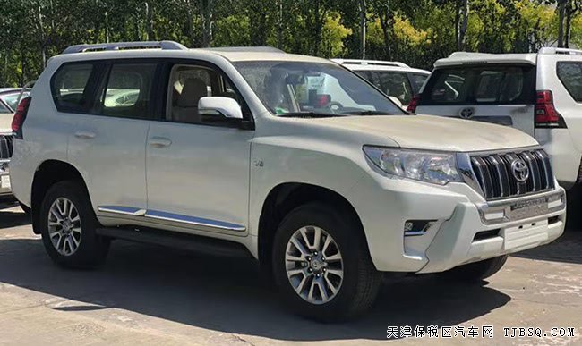2019款豐田普拉多4000中東版 4.0L現(xiàn)車盡享折扣