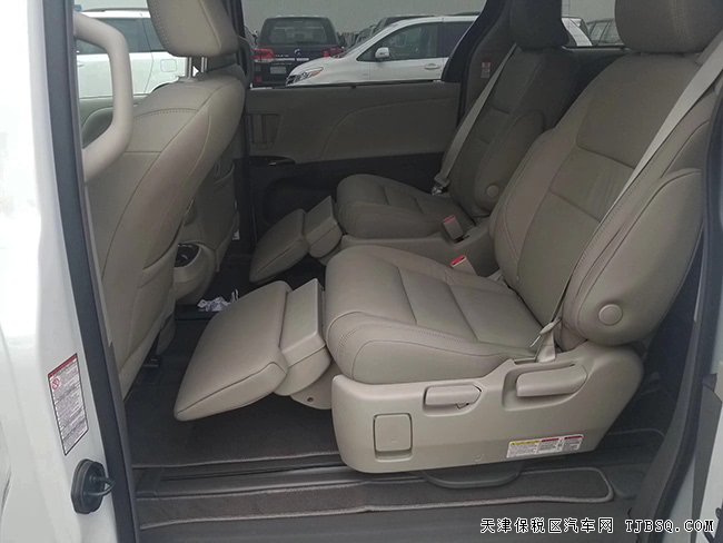 20款豐田塞納3.5L兩驅XLE版 七座/18輪/天窗現(xiàn)車45.9萬