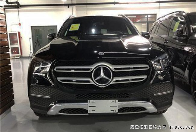 2020款奔馳GLE450加拿大版3.0T 天津港現(xiàn)車優(yōu)惠購