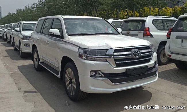 2019款豐田蘭德酷路澤4000中東版 港口現(xiàn)車優(yōu)惠購