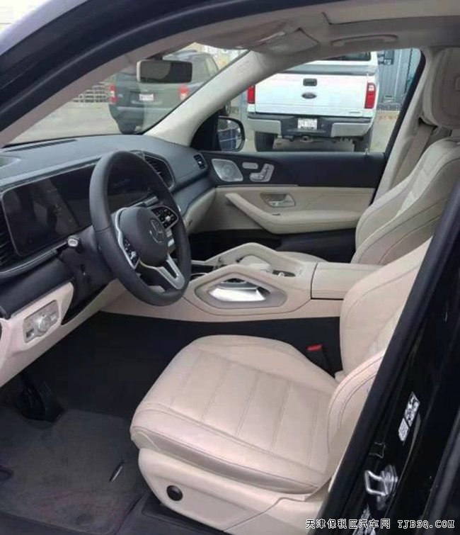 2020款奔馳GLE450加規(guī)版 全新升級(jí)現(xiàn)車優(yōu)惠來(lái)襲