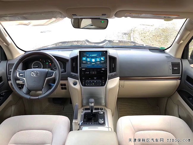 2019款豐田酷路澤4600中東版 陸巡4.6L現(xiàn)車優(yōu)惠購