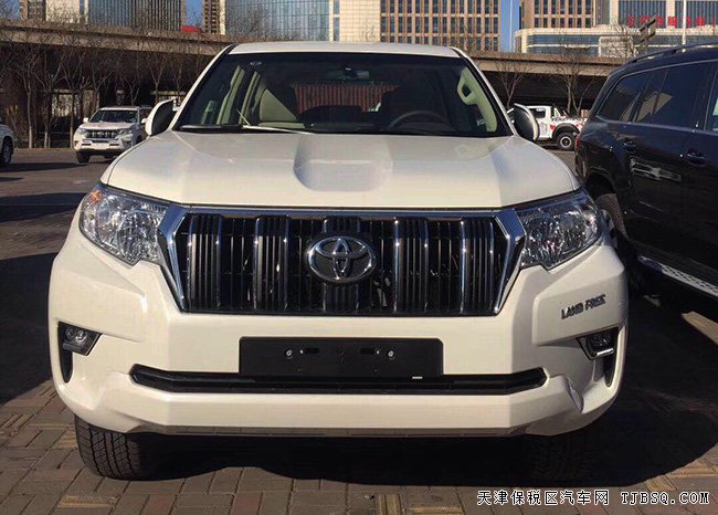 2019款豐田霸道2700中東版 天津港現(xiàn)車超值熱賣