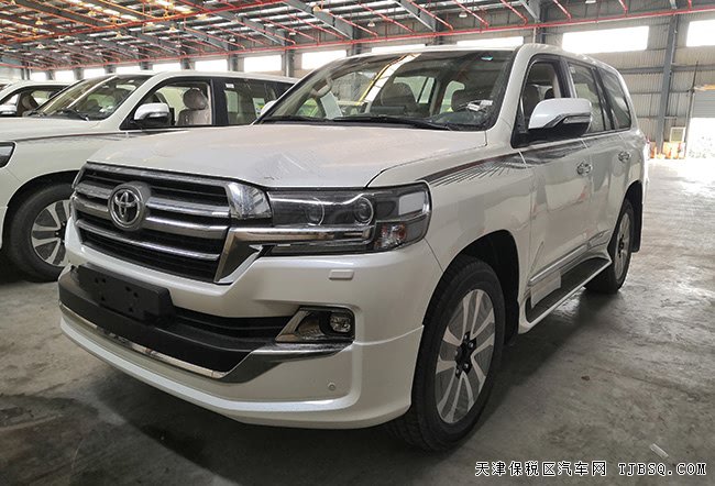 2019款豐田酷路澤4000中東版 陸巡現(xiàn)車勁惠來(lái)襲