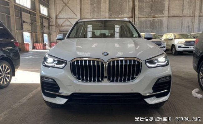 2020款寶馬X5墨西哥版 19輪/LED大燈/全景天窗現(xiàn)車65萬(wàn)