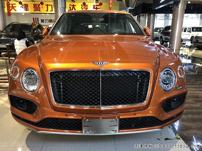 2019款賓利添越4.0T汽油版 旅行包/22輪現(xiàn)車285萬勁惠