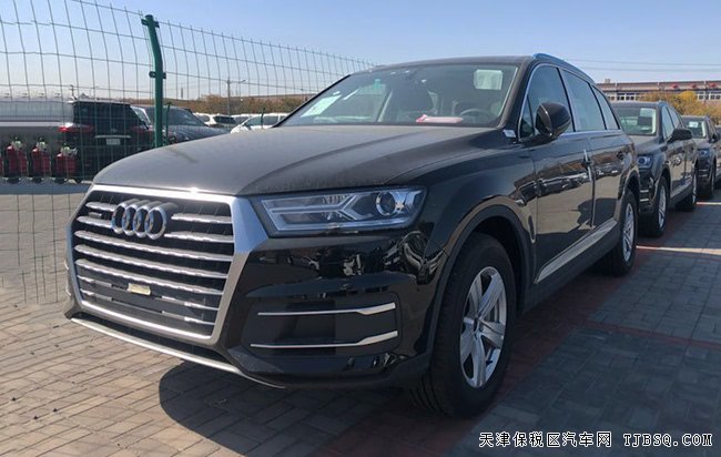 平行進口19款奧迪Q7歐規(guī)版 18輪/電尾門/全景現(xiàn)車54萬