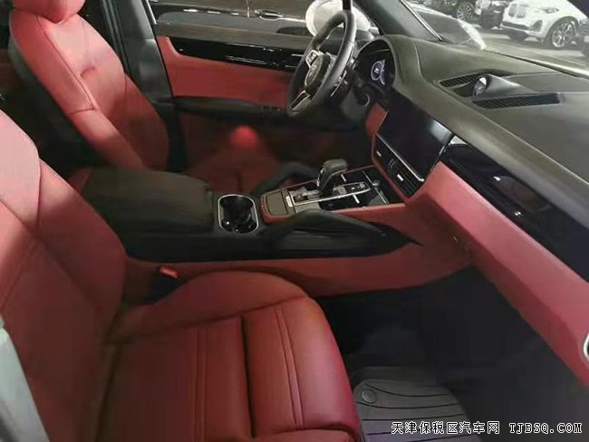 2019款保時捷卡宴3.0T加規(guī)版 大豪華包/21輪現(xiàn)車95.5萬