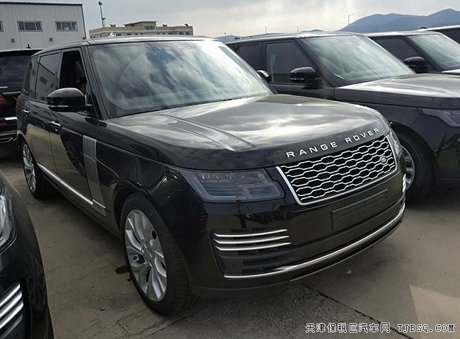 2019款路虎攬勝3.0T柴油創(chuàng)世加長(zhǎng)版 現(xiàn)車樂享折扣