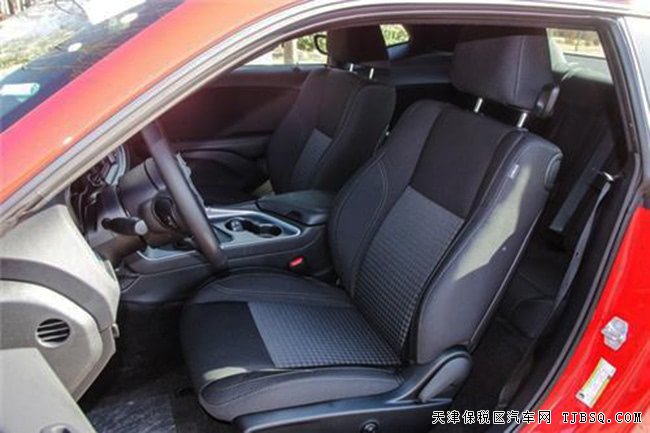 2019款道奇挑戰(zhàn)者SXT肌肉跑車 平行進(jìn)口現(xiàn)車優(yōu)選