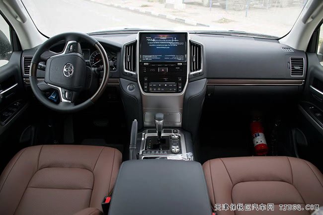 19款豐田酷路澤5700中東版 12氣囊/20輪/雷測現(xiàn)車118萬