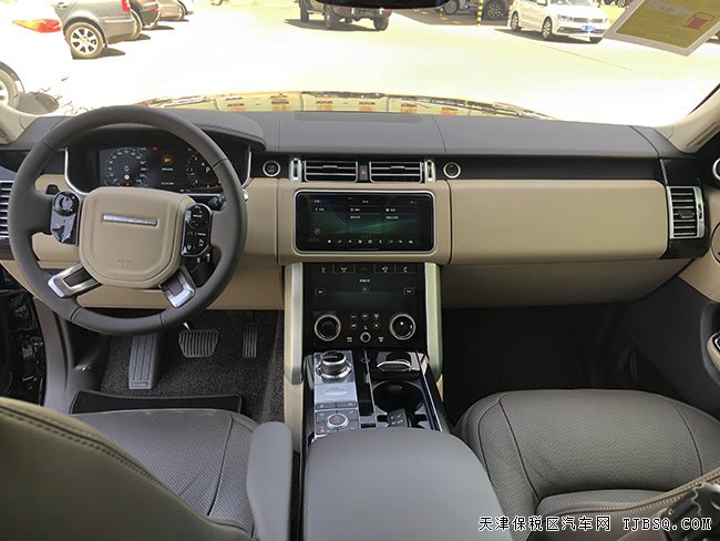 2019款路虎攬勝柴油加長版 20輪/二代/LED現(xiàn)車113.5萬