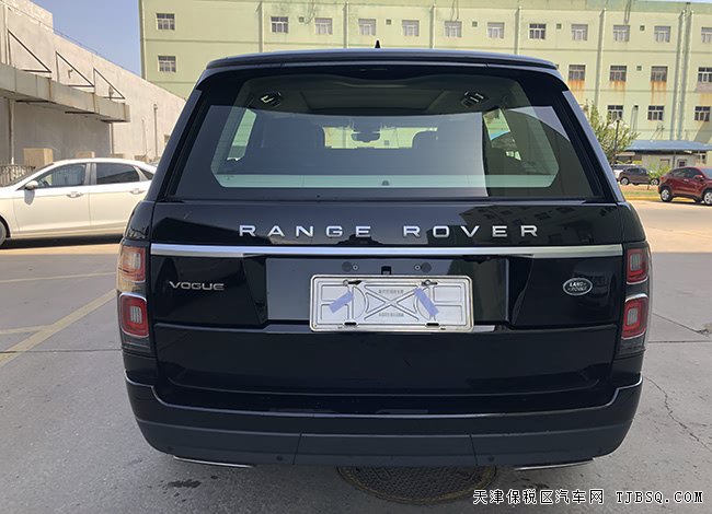 2019款路虎攬勝柴油加長版 20輪/二代/LED現(xiàn)車113.5萬