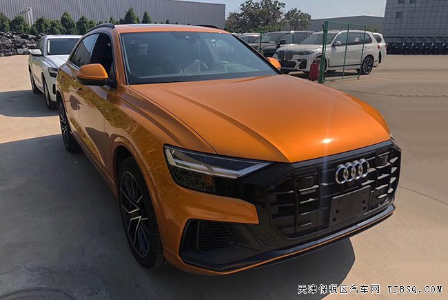 平行進(jìn)口19款?yuàn)W迪Q8加規(guī)版 3.0T現(xiàn)車熱銷優(yōu)惠專享