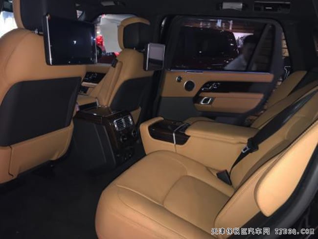 2019款路虎攬勝3.0T柴油創(chuàng)世加長(zhǎng)版 港口現(xiàn)車優(yōu)惠購(gòu)