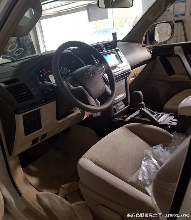 2019款豐田普拉多3000中東版 霸道3.0T現(xiàn)車熱銷