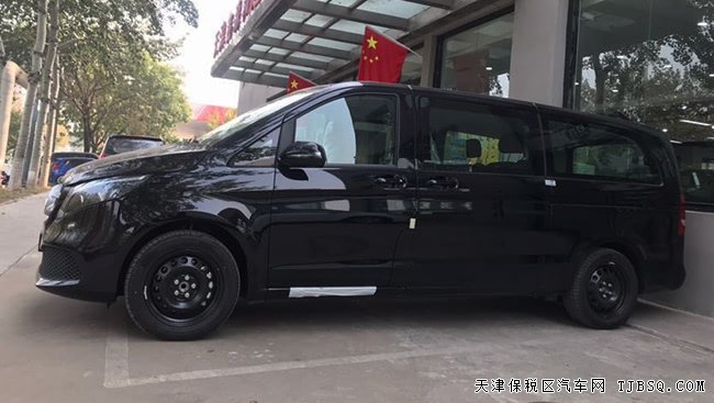 20款奔馳V250中東版 7座手續(xù)/雙電動門/17輪現(xiàn)車42.9萬