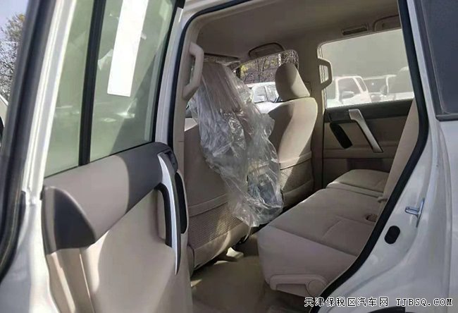 2019款豐田普拉多2700中東版 17輪/7座/底掛現(xiàn)車39.8萬