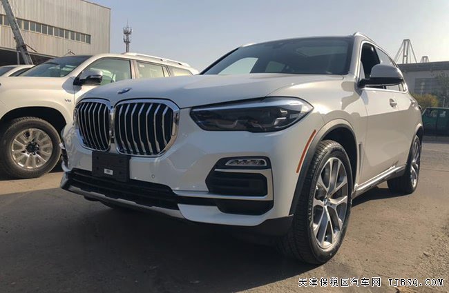 2019款寶馬X5加規(guī)版 20輪/全景天窗/LED大燈現(xiàn)車65.8萬(wàn)