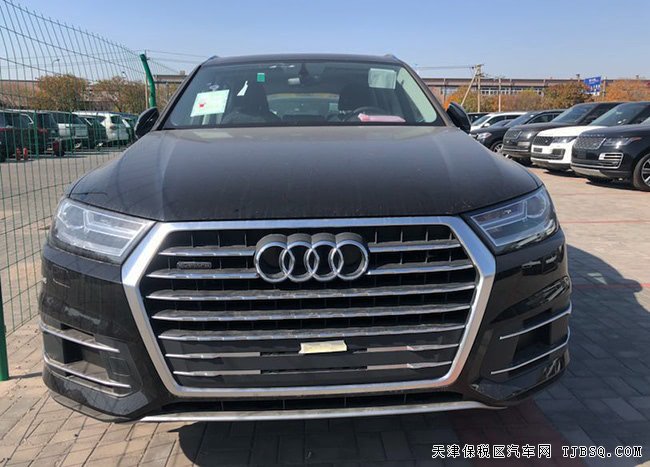 平行進(jìn)口車(chē)19款?yuàn)W迪Q7歐規(guī)版 2.0T現(xiàn)車(chē)惠滿津港