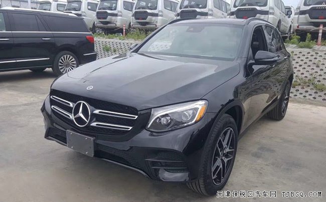2019款奔馳GLC300加規(guī)版 暗夜包/豪華包/運動包現(xiàn)車44萬