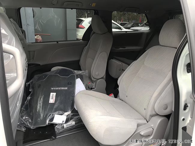20款豐田塞納四驅(qū)LE版 18輪/七座/雷達(dá)測(cè)距現(xiàn)車46.8萬