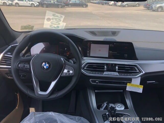19款寶馬X5美規(guī)版 19輪/全景天窗/主動(dòng)駕輔現(xiàn)車64.5萬