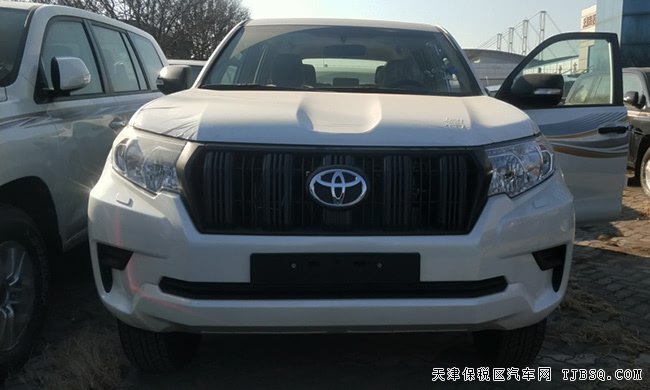 19款豐田霸道2700中東版 17輪/天窗/外掛備胎現(xiàn)車42.8萬(wàn)