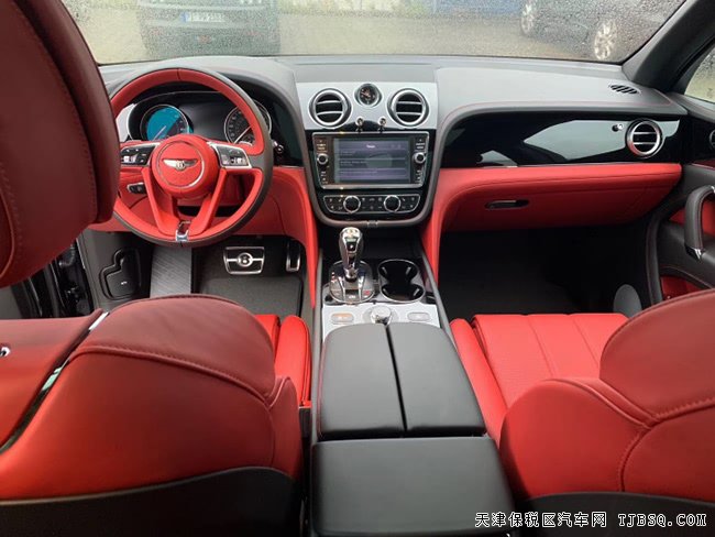 20款賓利添越3.0T混動(dòng)版 21輪/駕駛包/舒適包現(xiàn)車245萬