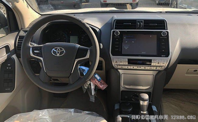2019款豐田霸道2700中東版 七座SUV現(xiàn)車優(yōu)惠促銷