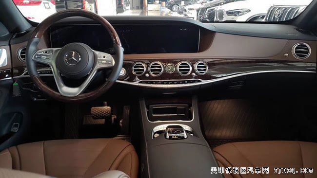 2019款奔馳S560加規(guī)版 4座/小桌板/行政座椅包現(xiàn)車158萬