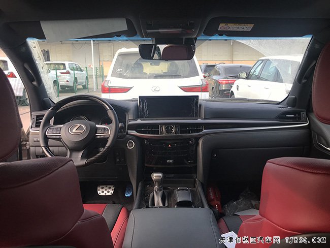 2019款雷克薩斯LX570限量版 中東版現(xiàn)車震撼呈現(xiàn)