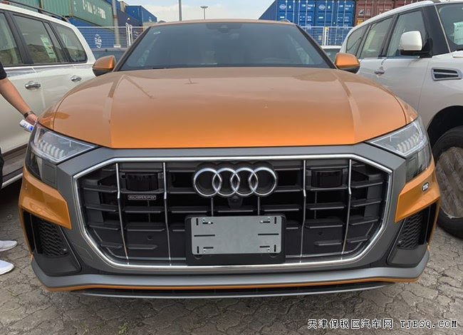 平行進(jìn)口19款?yuàn)W迪Q8加規(guī)版 3.0T現(xiàn)車(chē)熱賣(mài)優(yōu)惠促