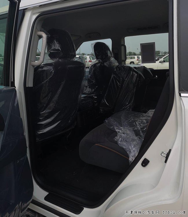 2019款日產(chǎn)途樂(lè)Y62中東版 智能四驅(qū)/后差速鎖現(xiàn)車40.6萬(wàn)