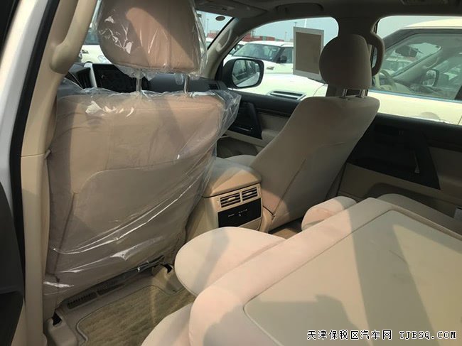 2019款豐田酷路澤4500中東版 7座/8氣囊/天窗現(xiàn)車97萬