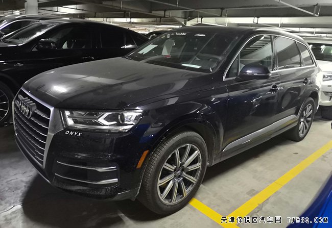 平行進口19款奧迪Q7加規(guī)版7座SUV 現(xiàn)車超值熱銷