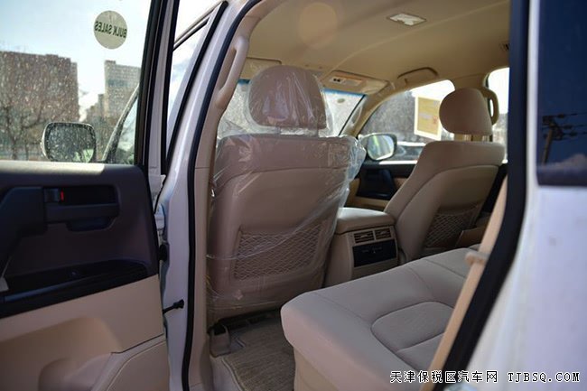 19款豐田酷路澤4000中東版高丐版 18輪/冰箱現(xiàn)車62.8萬