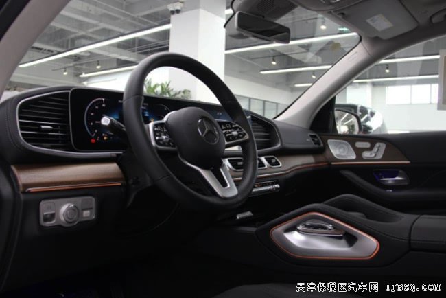 2020款奔馳GLS450美規(guī)版 6座/20輪/環(huán)影/全景現(xiàn)車101萬(wàn)