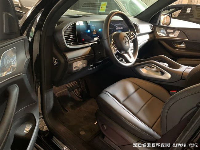 20款奔馳GLE350加規(guī)版 7座/20輪/科技包/豪華包現(xiàn)車(chē)74萬(wàn)