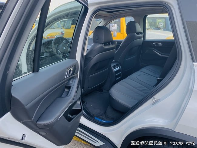 2020款寶馬X5墨西哥版 19輪/全景天窗/LED大燈現(xiàn)車(chē)66萬(wàn)