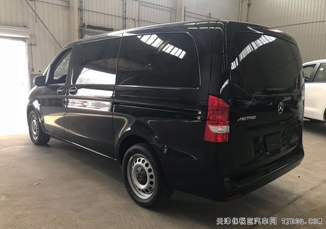 2018款奔馳METRIS美規(guī)版 17輪/雙電動(dòng)門現(xiàn)車31.5萬優(yōu)購