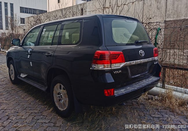 20款豐田酷路澤5700中東版 七座/12氣囊/天窗現(xiàn)車100萬