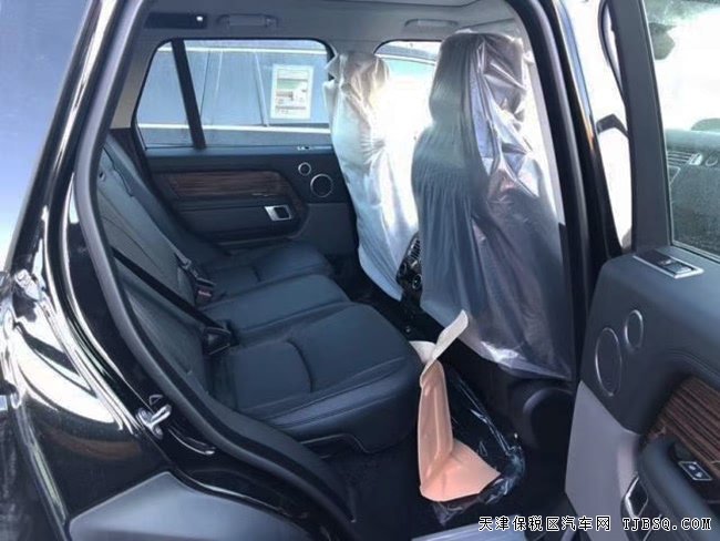 2019款路虎攬勝3.0T行政版 20輪/全景天窗現(xiàn)車101.5萬