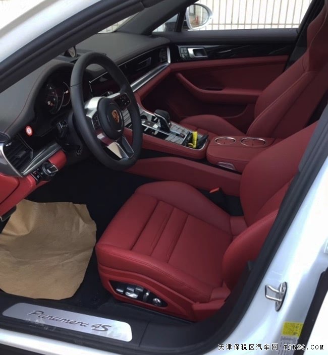 2019款保時(shí)捷Panamera加規(guī)版 BOSE/21輪/環(huán)影現(xiàn)車150萬(wàn)